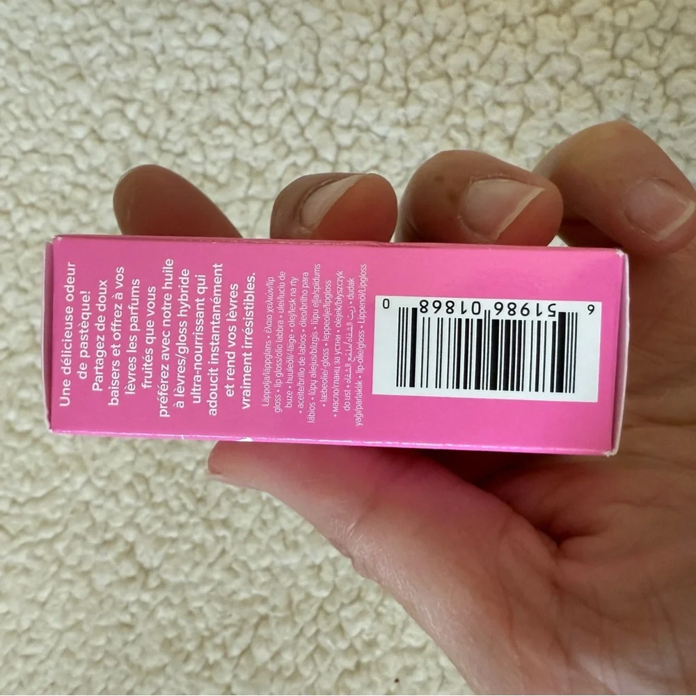 Too Faced Kissing Jelly Hydrating Lip Oil Gloss BUBBLEGUM